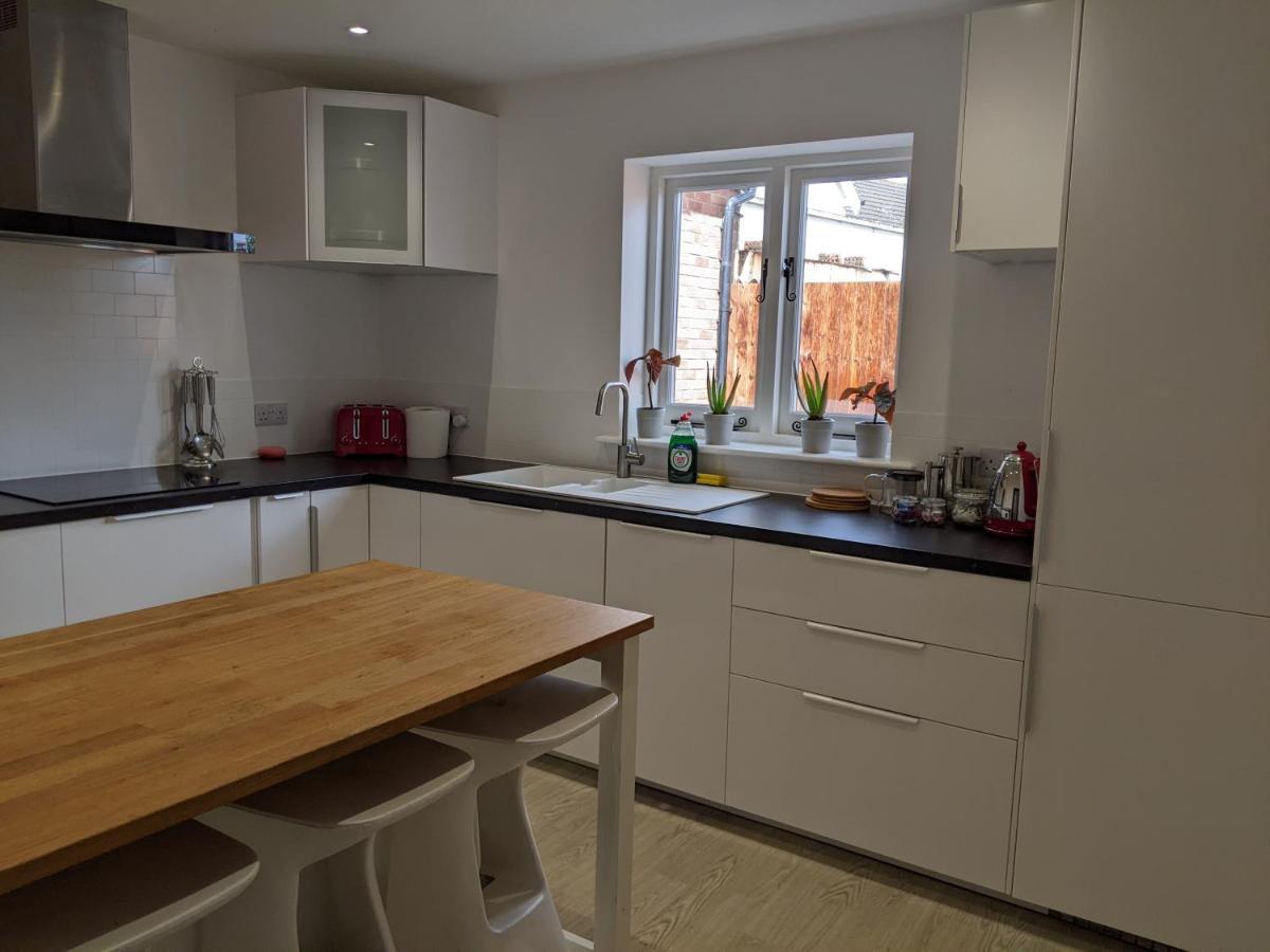 Characterful 2 bed cottage, quiet village setting Ashleworth Extérieur photo